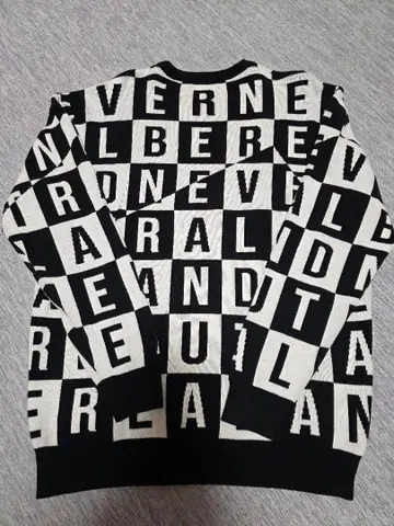 ZARA 체크 무늬 니트 XL