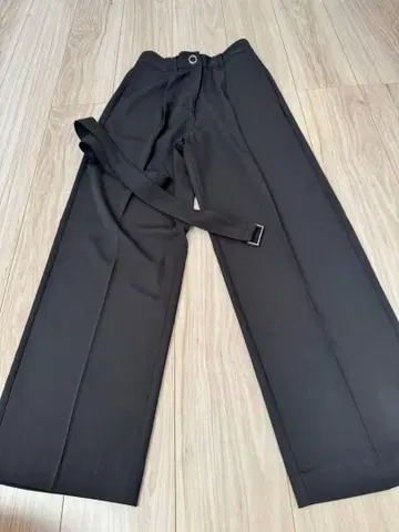 WCJ 벨트 와이드 센터 프레스 팬츠