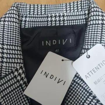 새상품 인디비 더블 재킷 글렌체크 루즈핏 실루엣 40