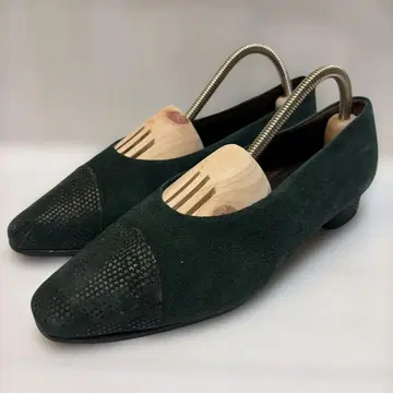 BALLY 발리 다크 그린 스웨이드 스틸레토 펌프스