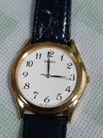 SEIKO 아날로그 손목시계 화이트/골드