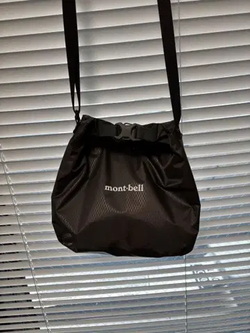 몽벨 mont-bell 롤업 드라이 숄더 그레이 백