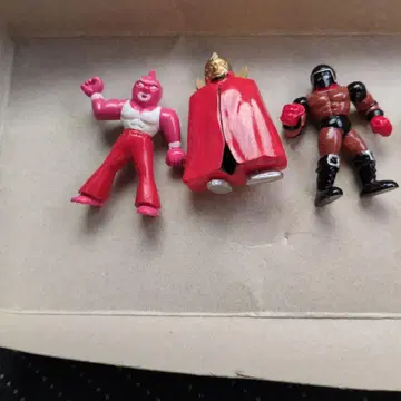 근육맨 프라모델 완성품