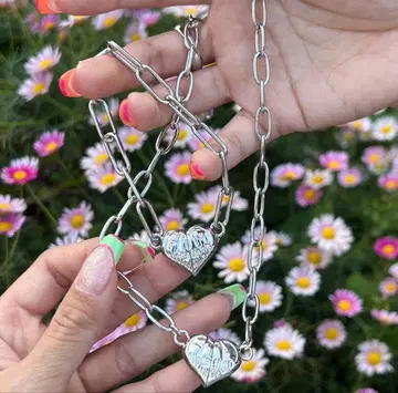 HTH 마그넷 로고 체인 목걸이