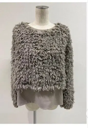 CYAN TOKYO 시안 도쿄 라메 샤기 보아 블라우스/504372