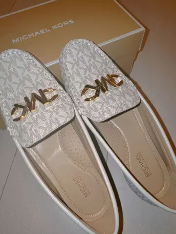 MICHAEL KORS 로퍼 화이트