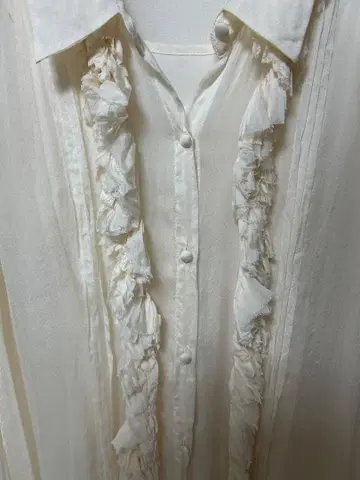 LE CIEL BLEU 프릴 쉬폰 셔츠