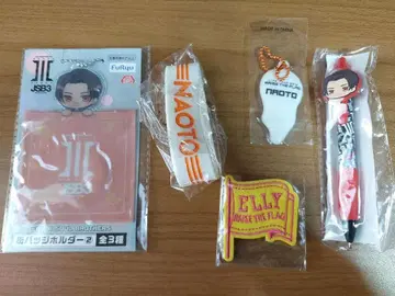 JSB3 키링 캔뱃지 홀더 세트