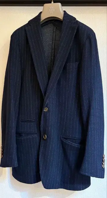 eleventy 네이비 스트라이프 자켓