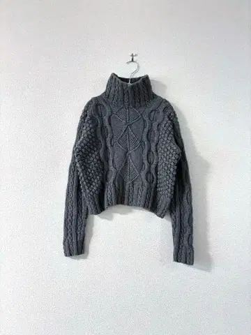 랄프 로렌 케이블 아란 니트 숏 기장 터틀넥