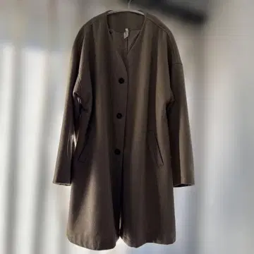 Louere 브라운 노카라 코트