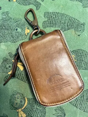 CORBO. 가죽 키케이스 브라운