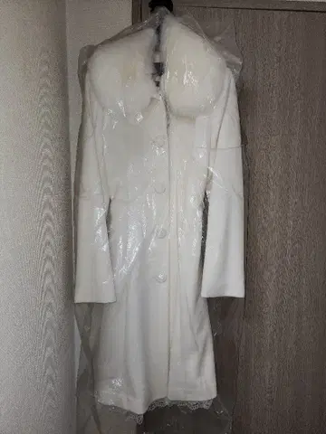 [ 미사용 하자품 ] 미슈마슈 코트