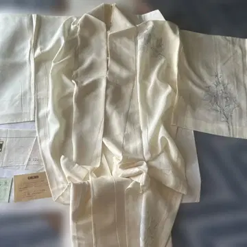 여름 아이템 명주 기모노 꽃무늬 아이보리