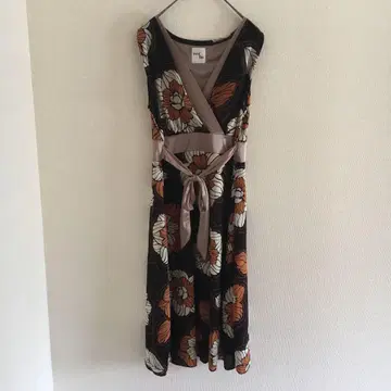 꽃무늬 원피스 naitle 네이트르 올 패턴 레트로 슬리브리스 원피스