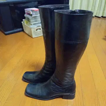 블랙 가죽 롱 부츠