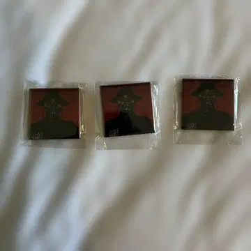 amazarashi 생활의 끝에 음악이 울려 퍼지다 가챠 캔뱃지