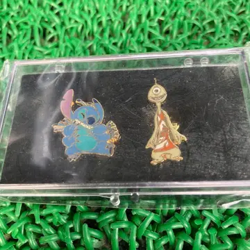 스티치 핀 배지 2개 세트