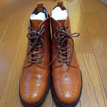 브라운 가죽 부츠