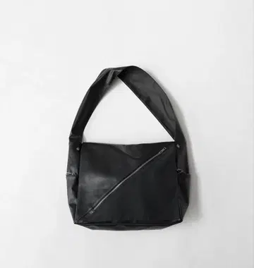 [ 새상품 ] Cii Slash zip shoulder bag/숄더백