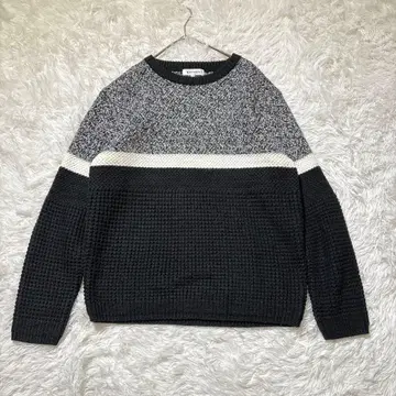 [더 샵 티케이] 니트 스웨터 M 바이컬러 절개 가을/겨울 아크릴