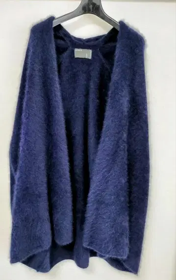 새상품급 Noble 노블 퍼 니트 퍼프 가디건 네이비 라쿤