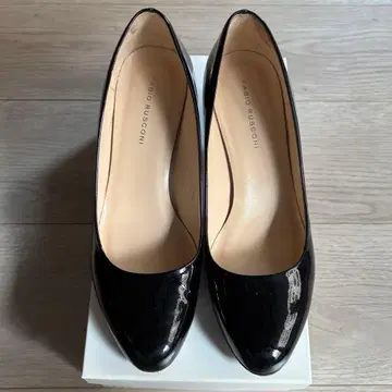 [ 새상품급 ] FABIO RUSCONI 펌프스 블랙 22.5~23cm
