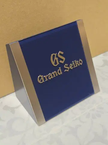 레어템 [ 그랜드세이코 ] 브랜드 사인 입상