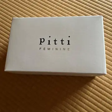 pitti FEMININE 베이지 플랫슈즈