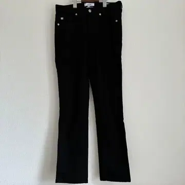 SOMETHING black taperd skinny 일본제