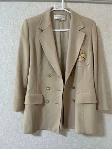 NINA RICCI 베이지 테일러드 자켓 3버튼