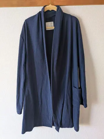 VOGUISH 네이비 가디건