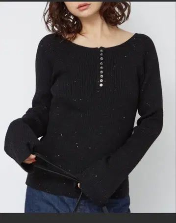 미사용 새상품! 2WAY 스팽글 라메 리브 니트