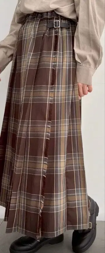 사만사 모스모스 체크 플리츠 스커트 새상품