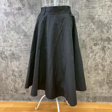 나노 유니버스 볼륨 플레어 스커트 롱 허리밴딩 블랙(F)