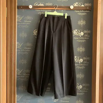 BLENHEIM 블랙 와이드 팬츠 M 사이즈