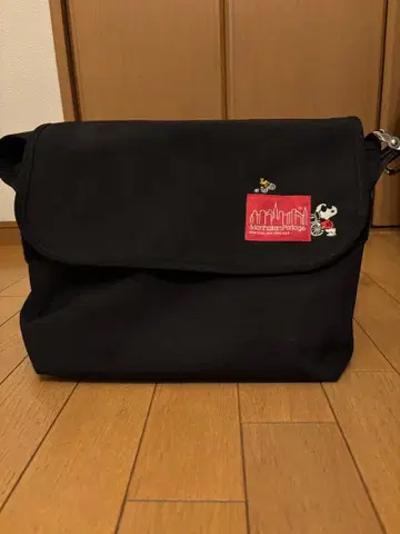 맨해튼 포티지 블랙 메신저 백