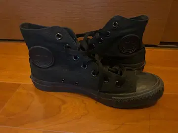 컨버스 블랙 24.5 하이컷 스니커즈