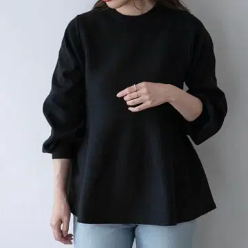 어반 리서치 서니 라벨 페플럼 니트 풀오버 블랙