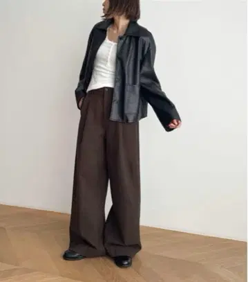 El mar 헤비 코튼 턱 팬츠