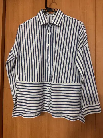 [거의 새상품] 나라 까미체 [F] 보더 스트라이프 셔츠 블라우스