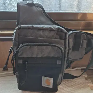 Carhartt 숄더백 그레이/블랙