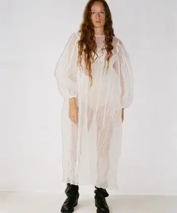 Recycle Organdy Pleats Dress leinwande