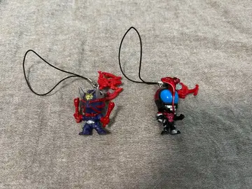 가면라이더 스트랩 포함 피규어 2개 세트