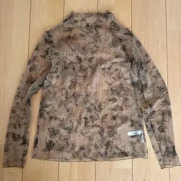 아메리빈티지 꽃무늬 시어 긴팔 상의 베이지