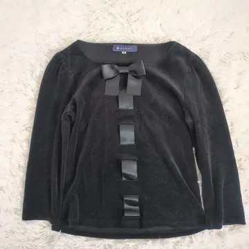 엠즈 그레이시 벨로아 상의 리본