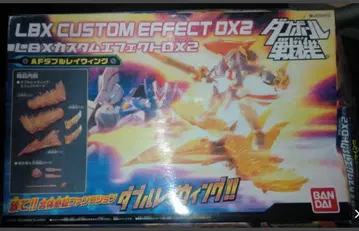 반다이 골판지 전기 LBX 더블 레이 윙 미조립