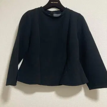 그레이스 콘티넨탈 본딩 탑 블랙 두꺼운 원단 허리의 잘록한 라인 36