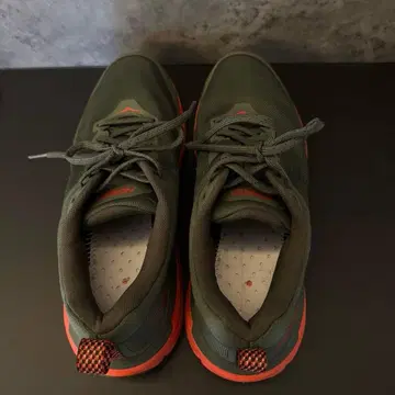 [ HOKA ] CHALLENGER ART 6 트레일 러닝화