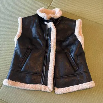 슬리브리스 인조 가죽 무스탕 자켓